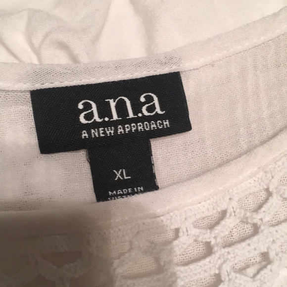 Top - Picture 2 of 2